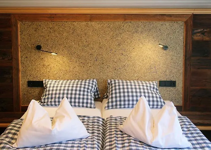 Bed & Breakfast Gaestehaus Kerschbaum 3*