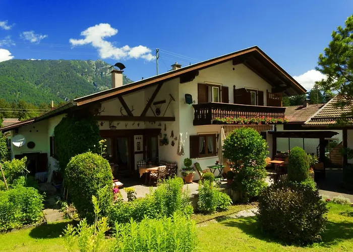 Gaestehaus Kerschbaum Bed & Breakfast