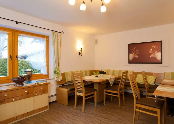 Gaestehaus Kerschbaum Grainau