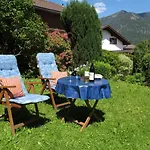 Gaestehaus Kerschbaum Bed and Breakfast