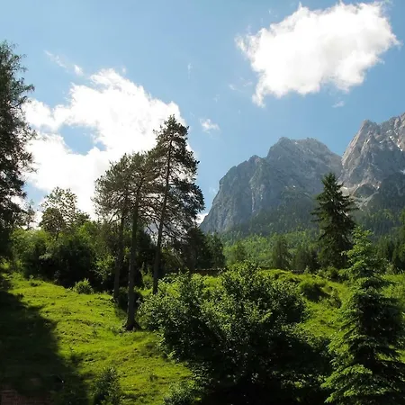 Bed & Breakfast Gaestehaus Kerschbaum 3*