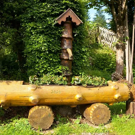 Nocleg ze śniadaniem Gaestehaus Kerschbaum 3*